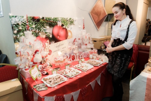 Большой модный фестиваль Hand-made прошел в Национальной школе красоты Большой модный фестиваль Hand-made прошел в Национальной школе красоты