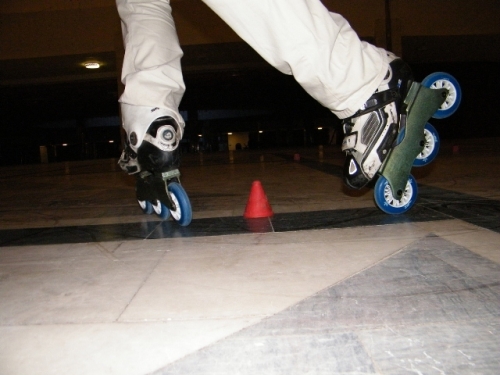 Роллер-школа Rollerschool.by приглашает взрослых и детей на занятия Роллер-школа Rollerschool.by приглашает взрослых и детей на занятия