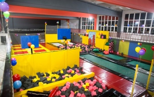 Батутный парк «Sky park» Батутный парк «Sky park»