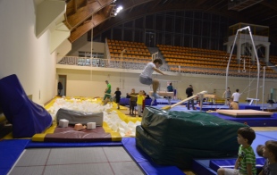 Школа спортивной гимнастики Kinder Школа спортивной гимнастики Kinder