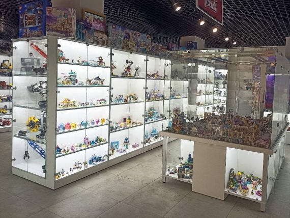  Las-Legas:   ,   