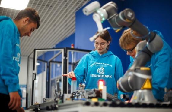 «Научные выходные» в Национальном детском технопарке «Научные выходные» в Национальном детском технопарке