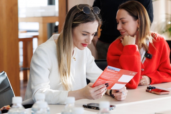 А1, Белорусский детский фонд и ЮНФПА запустили второй сезон Клуба ответственных инфлюенсеров «Ты в сети» А1, Белорусский детский фонд и ЮНФПА запустили второй сезон Клуба ответственных инфлюенсеров «Ты в сети»