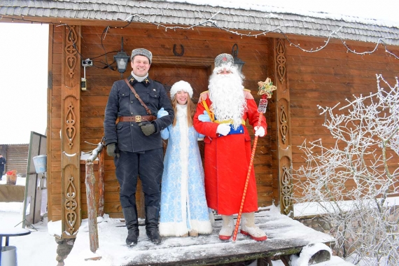 В гости к сказке: резиденции и поместья Деда Мороза в Беларуси В гости к сказке: резиденции и поместья Деда Мороза в Беларуси