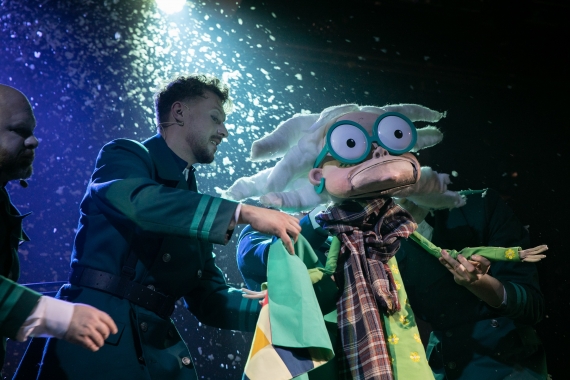 Рецензия на спектакль «Волшебное путешествие»: эпический побег игрушек в Театре кукол Рецензия на спектакль «Волшебное путешествие»: эпический побег игрушек в Театре кукол