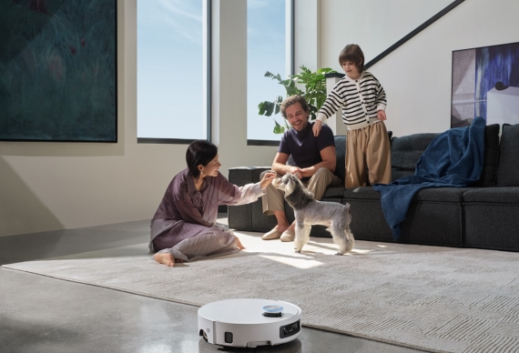 ��� ������������ ������� � ���� � ������: �������� � �������-��������� Dreame Aqua10 Ultra Roller Complete