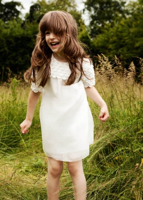   - 2013  Chloe
