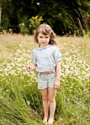   - 2013  Chloe