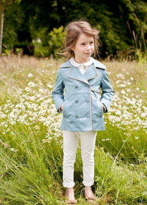   - 2013  Chloe