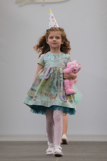 Kids Fashion Days:      