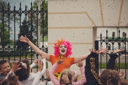 Kids Fashion Days:      