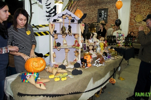    Halloween  32