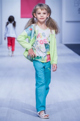 Kids Fashion Day      :   